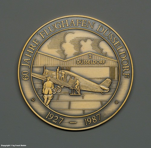 Bronze medaille 60 jahre - -,